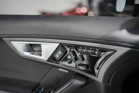 2017 Jaguar F-TYPE Premium