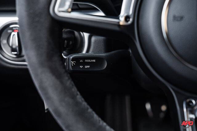 2018 Porsche 718 Cayman