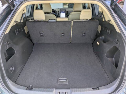 2023 Ford Edge SE