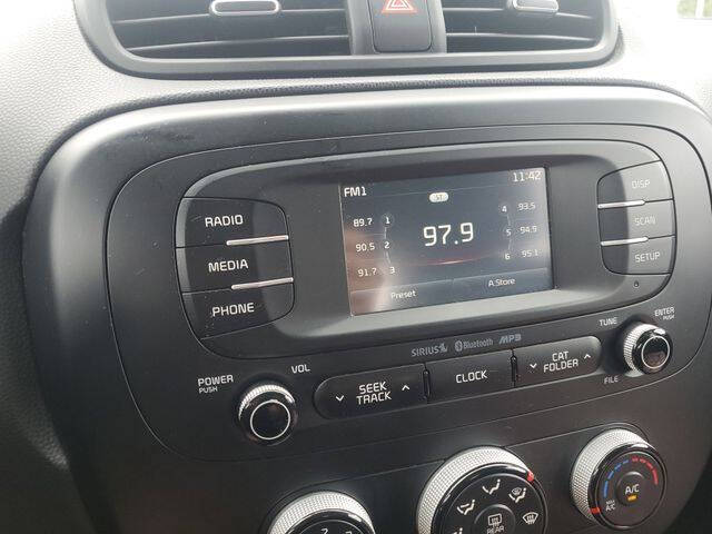 2016 Kia Soul +