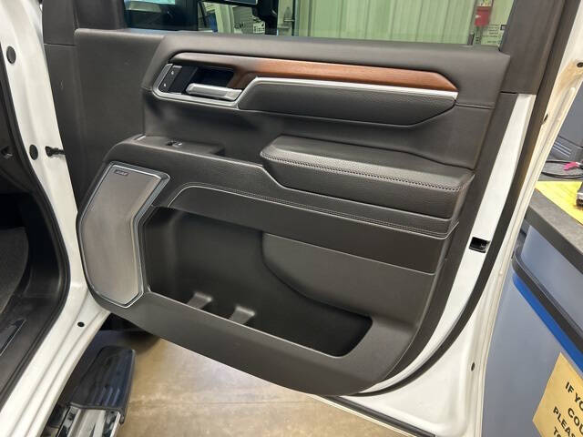 2025 GMC Sierra 3500HD