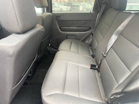 2011 Ford Escape XLT