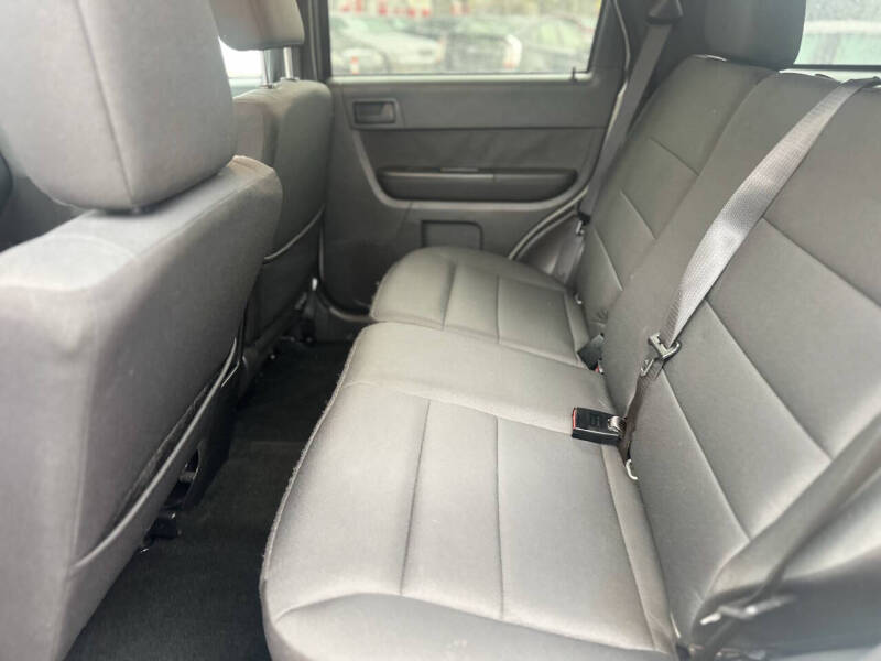 2011 Ford Escape XLT