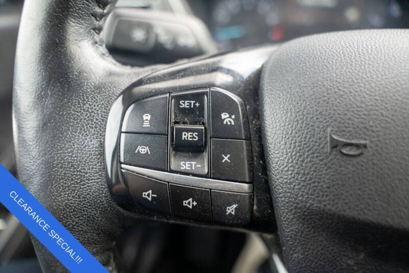 2021 Ford Escape SEL