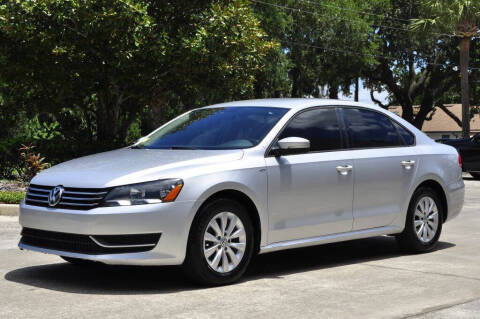 2015 Volkswagen Passat for sale at Vision Motors, Inc. in Winter Garden FL