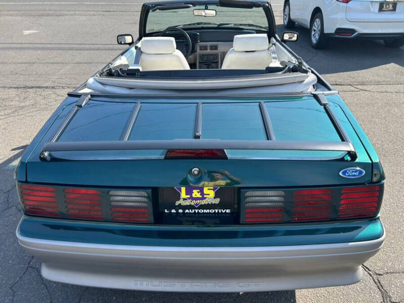 1992 Ford Mustang GT