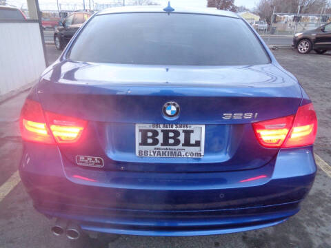 2011 BMW 3 Series 328i