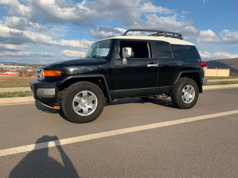 2007 Toyota FJ Cruiser for sale at Tennessee Valley Wholesale Autos LLC in Huntsville AL