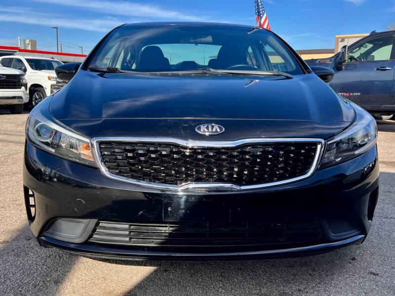 Used 2018 Kia FORTE LX with VIN 3KPFK4A79JE274877 for sale in Garland, TX