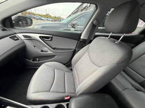2012 Hyundai Elantra GLS