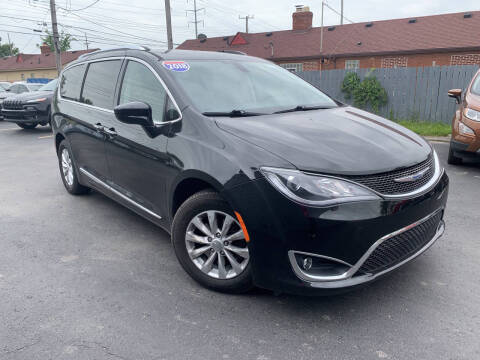 2018 Chrysler Pacifica Touring L
