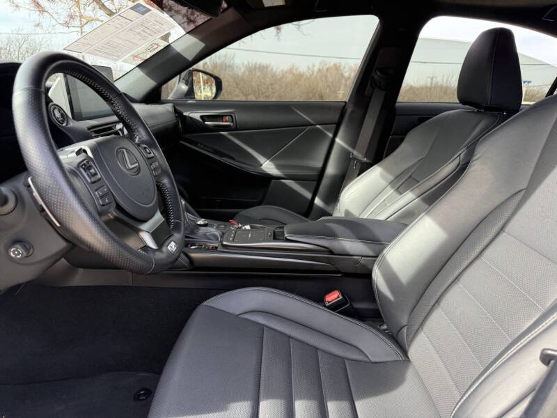 2023 Lexus IS 350 F SPORT