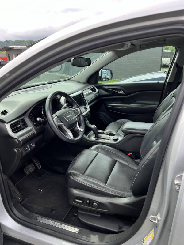 2017 GMC Acadia SLT-2