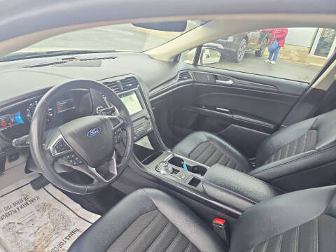 2018 Ford Fusion SE