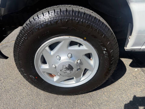 2011 Ford E-Series