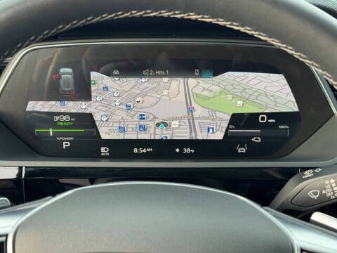 2024 Audi Q8 e-tron quattro Premium Plus