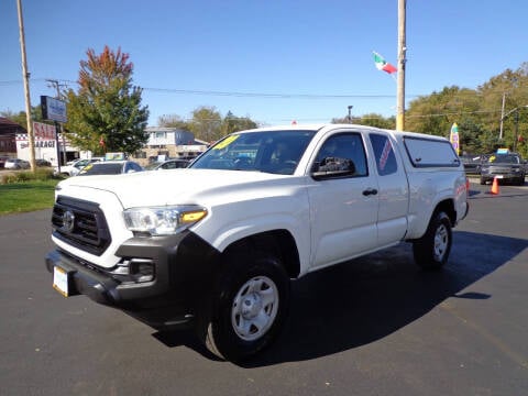 2020 Toyota Tacoma for sale at North American Credit Inc. in Waukegan IL