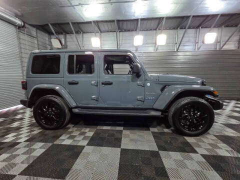 2024 Jeep Wrangler Sahara 4xe