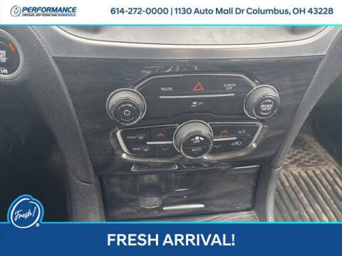 2018 Chrysler 300 Touring