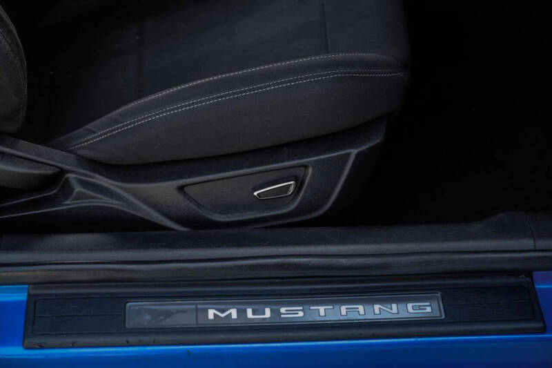 2019 Ford Mustang