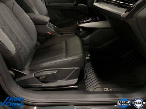 2024 Audi Q4 e-tron Premium 40
