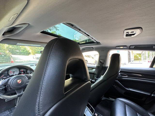 2015 Porsche Panamera 4S