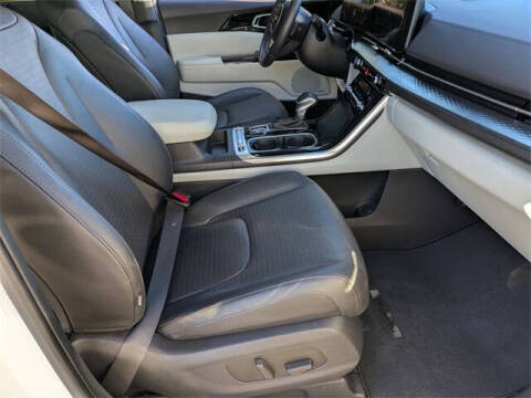 2024 Kia Carnival SX Prestige