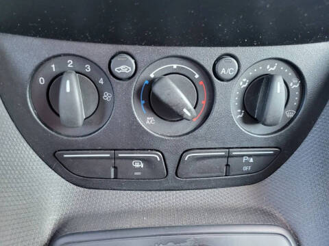 2017 Ford Transit Connect XL