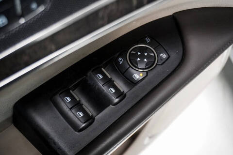 2019 Lincoln Nautilus Select