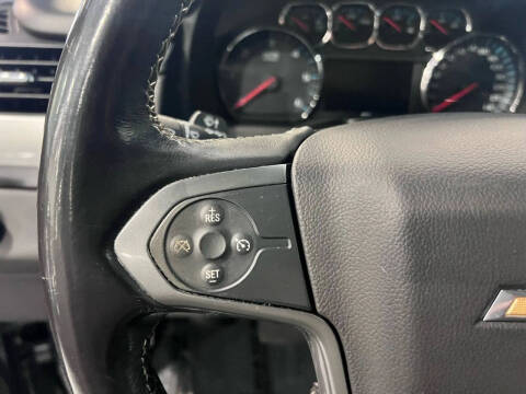 2018 Chevrolet Suburban LS