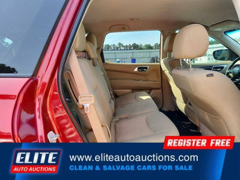 2017 Nissan Pathfinder S