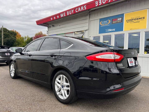 2016 Ford Fusion SE