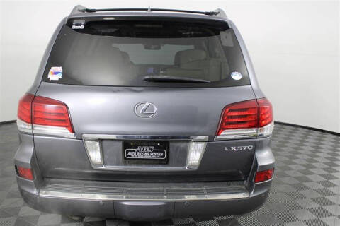 2013 Lexus LX 570