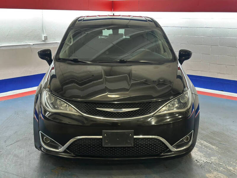 2018 Chrysler Pacifica Touring Plus