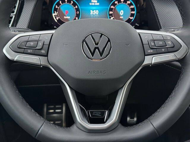 2026 Volkswagen Atlas Cross Sport SEL R-Line Black 4Motion