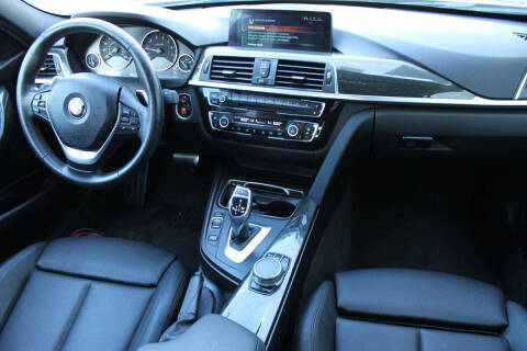 2017 BMW 3 Series 330i