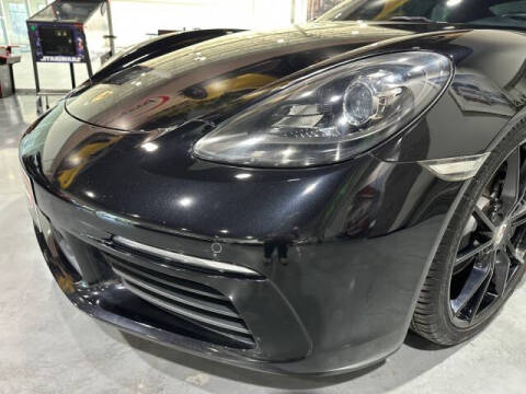 2019 Porsche 718 Cayman
