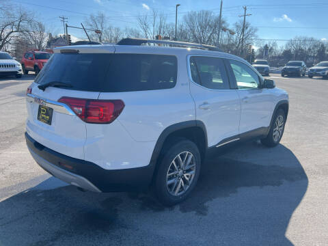 2017 GMC Acadia SLE-2