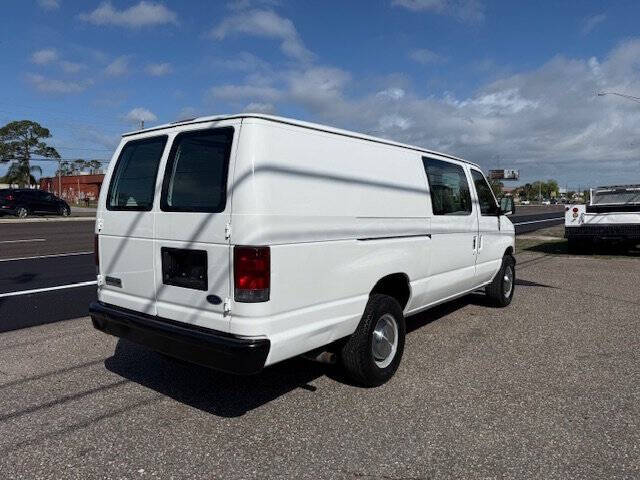2006 Ford E-Series E-350 SD