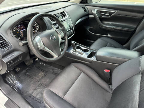 2018 Nissan Altima 2.5 SR