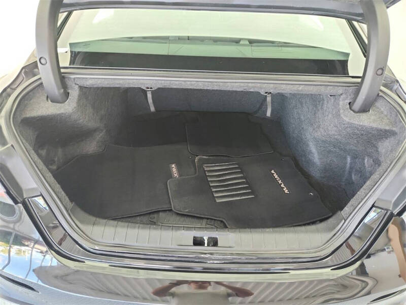 2022 Nissan Maxima 3.5 SR