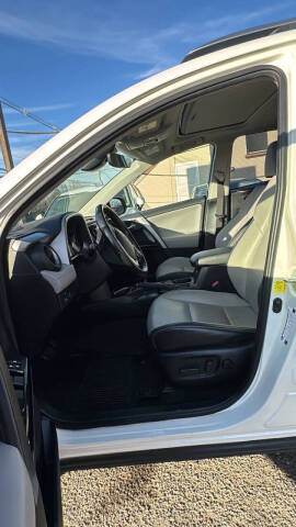 2017 Toyota RAV4 Hybrid Limited