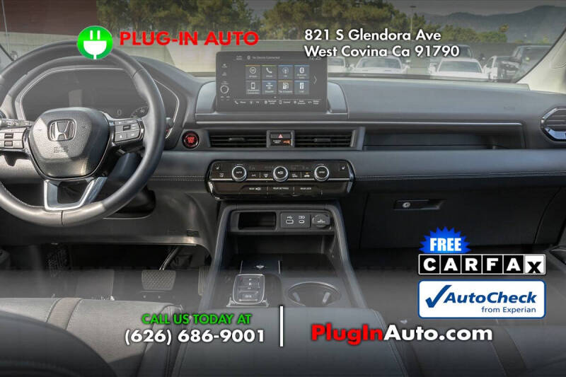 2023 Honda Pilot EX-L w/Rear Captain's Chairs