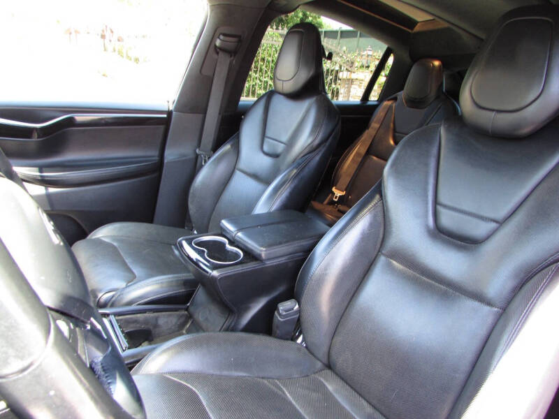 2016 Tesla Model X 90D