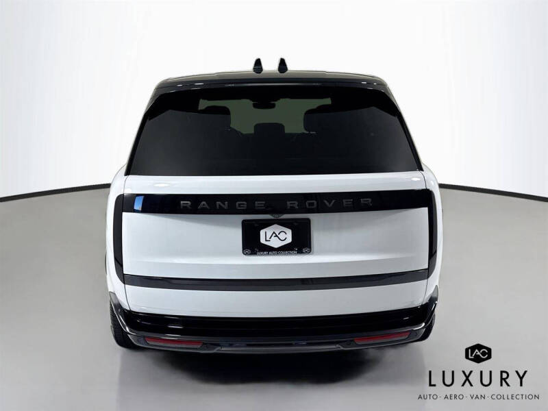 2023 Land Rover Range Rover P400 SE
