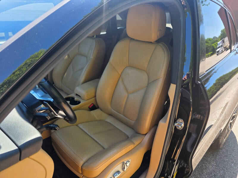 2018 Porsche Macan S