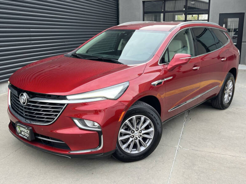 2023 Buick Enclave Essence