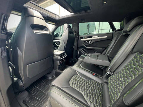 2022 Lamborghini Urus