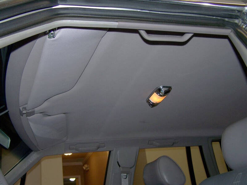 1988 Lincoln Town Car Signature