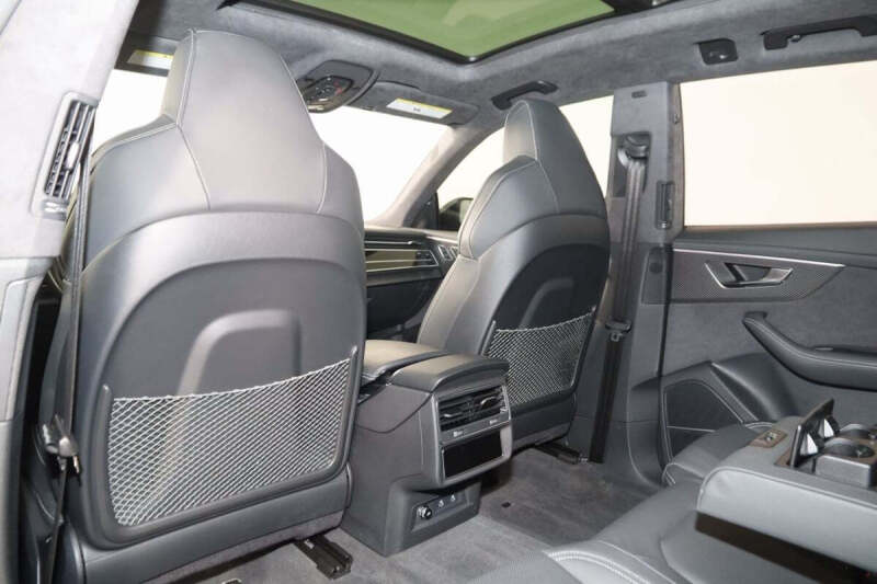 2023 Audi RS Q8 4.0T quattro